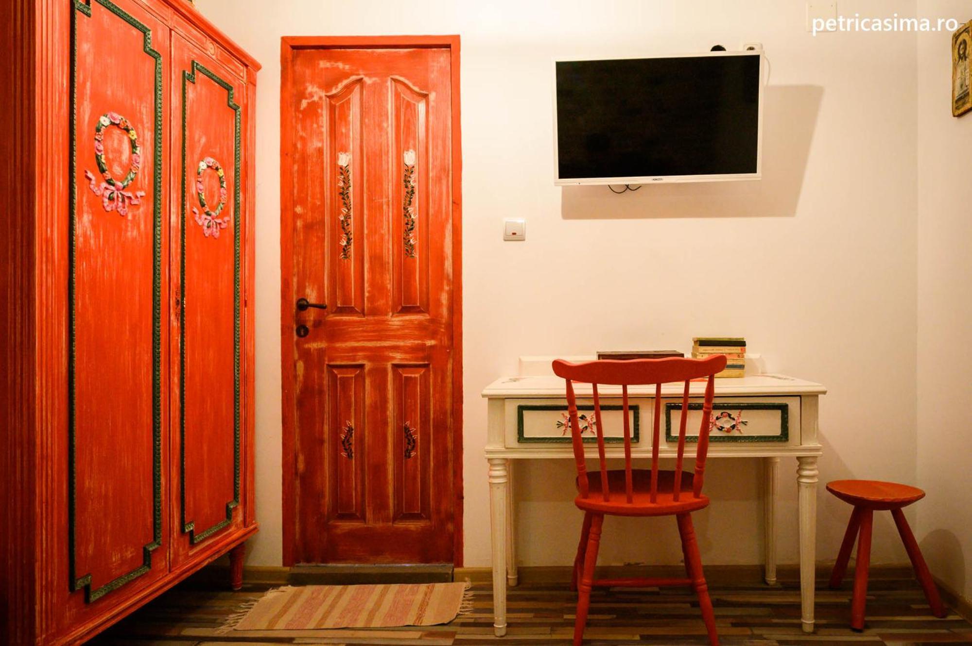 Cuibul De La Mare Hotel คอร์บู ภายนอก รูปภาพ