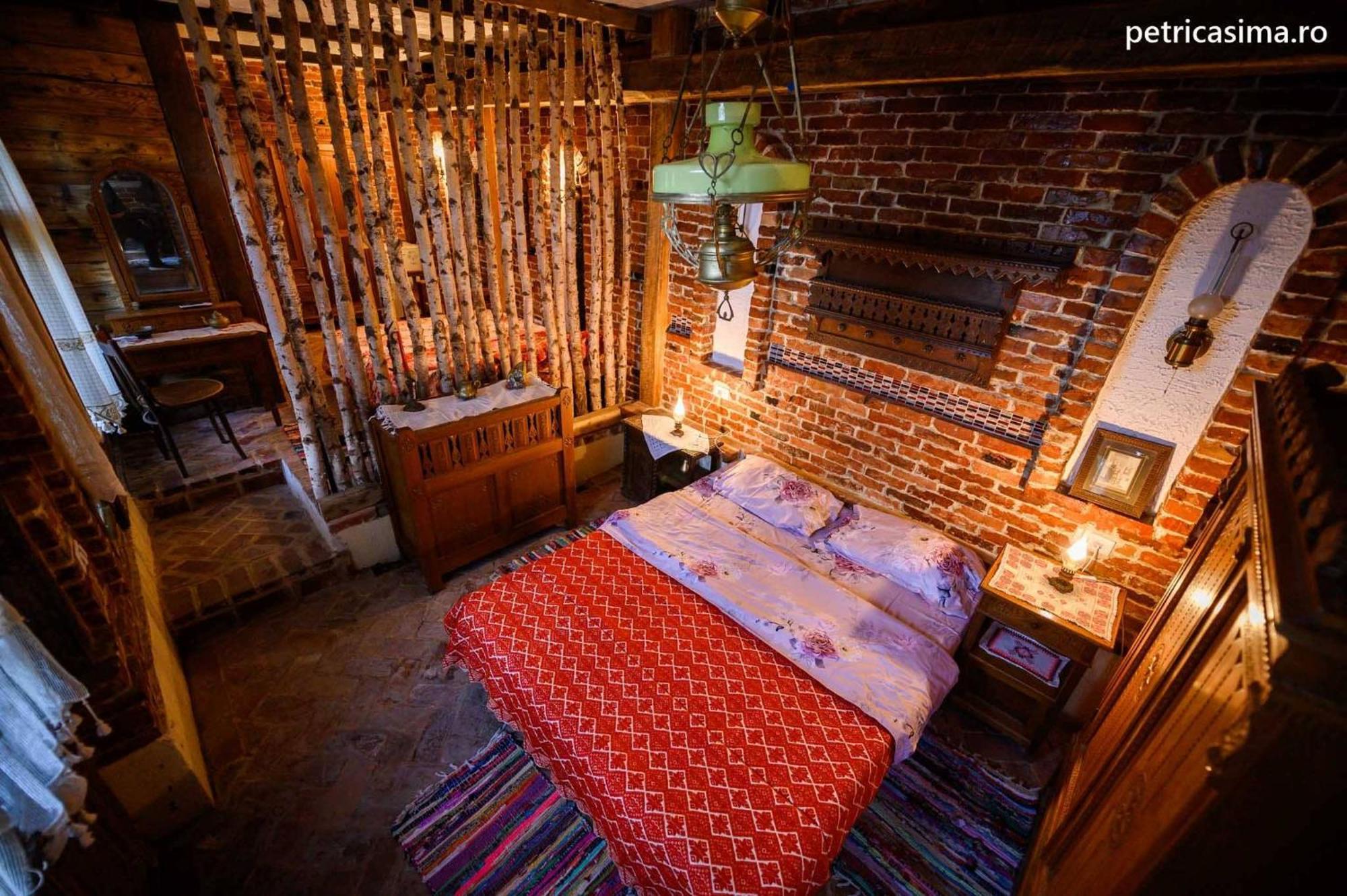 Cuibul De La Mare Hotel คอร์บู ภายนอก รูปภาพ